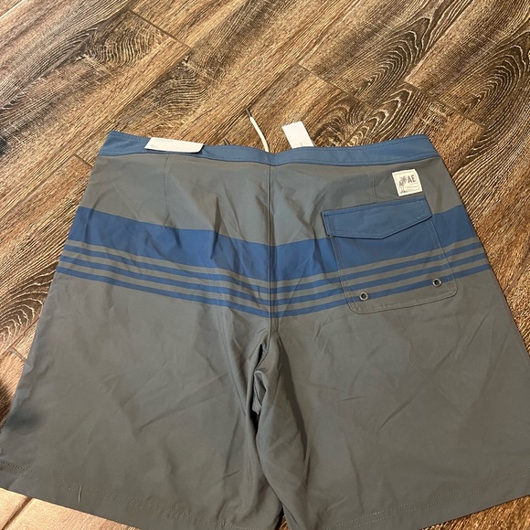 Mens board shorts - Picture 3 of 6